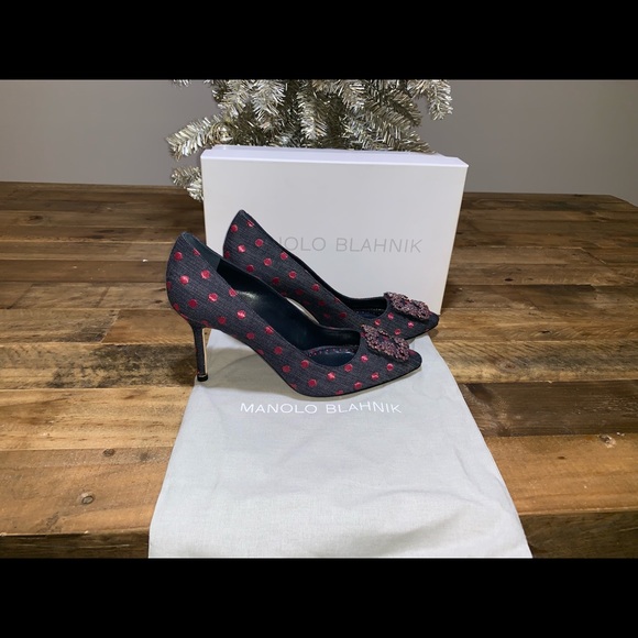 New Manolo Blahnik Hangisi Jacquard Denim Pumps - Picture 5 of 8